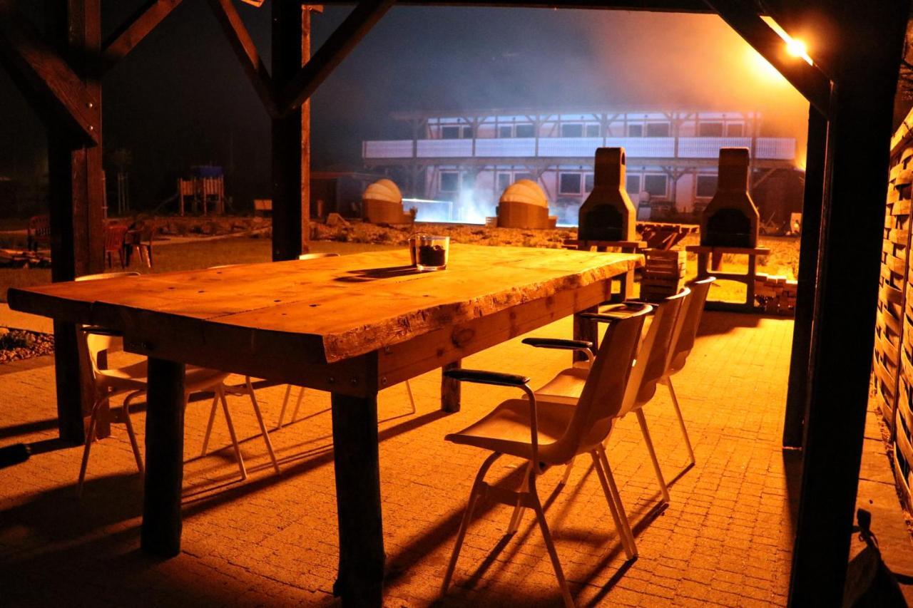 Zlociste Zacisze Bed & Breakfast Bobolin Exterior foto